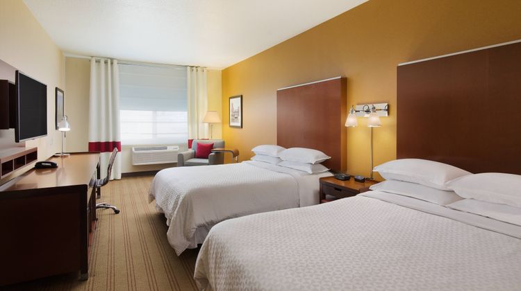 Four Points by Sheraton Portland East Room