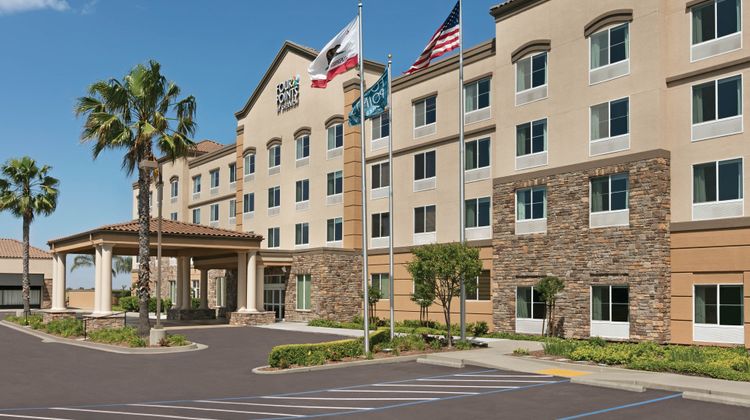 Four Points by Sheraton Intl Airport Exterior