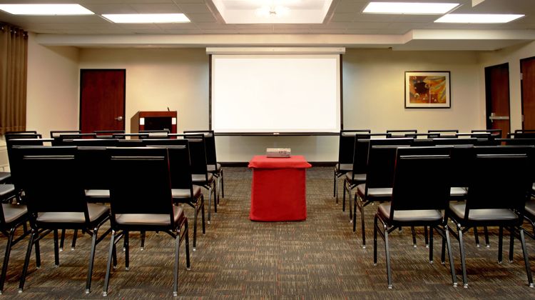 Four Points by Sheraton Portland East Meeting