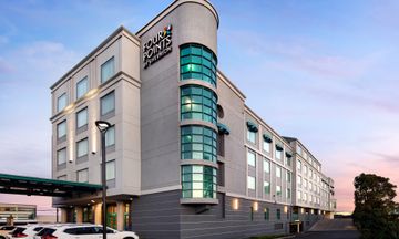 Four Points Sheraton San Francisco Arpt