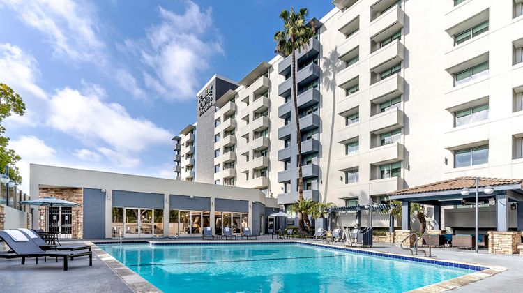 Four Points Sheraton LosAngeles Westside Pool