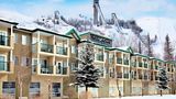 Four Points by Sheraton Hotel & Suites Exterior