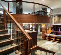 Four Points by Sheraton Victoria Gateway Lobby