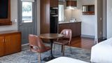 Four Points by Sheraton Victoria Gateway Room