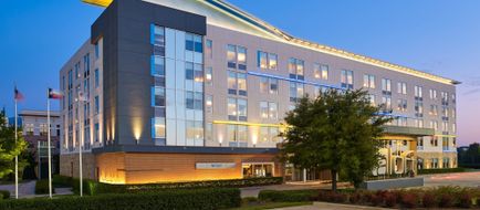 Aloft Frisco Exterior