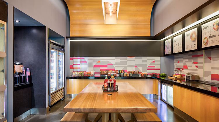 aloft Dallas Downtown Restaurant