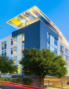 aloft San Antonio Airport