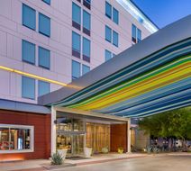 Aloft Phoenix Airport Exterior