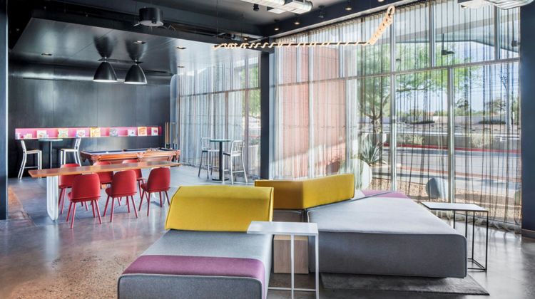 Aloft Phoenix Airport Lobby