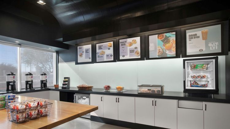 Aloft Phoenix Airport Restaurant