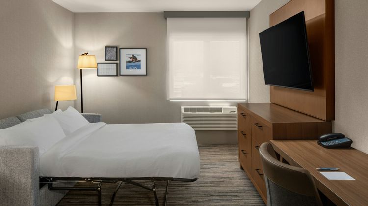 Four Points by Sheraton Downtown Seattle Suite