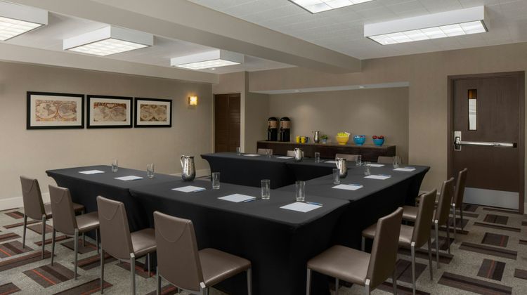 Four Points by Sheraton Downtown Seattle Meeting