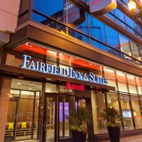Fairfield Inn & Stes Dwntown/River North
