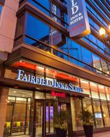 Fairfield Inn & Stes Dwntown/River North