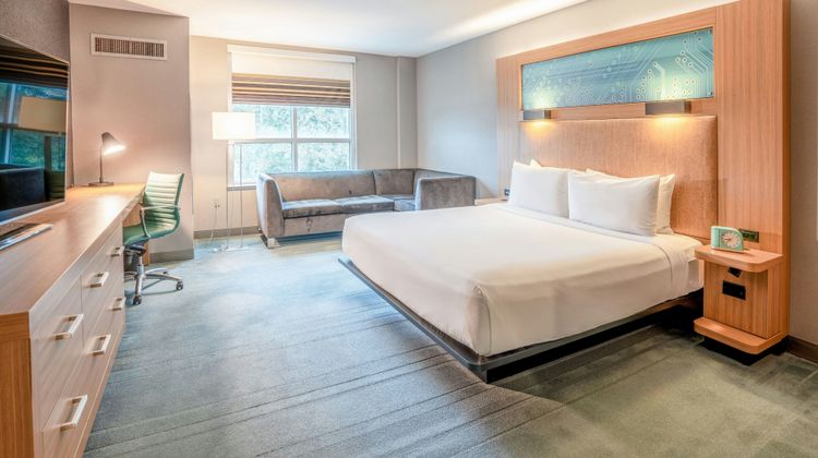 Aloft Cupertino Suite