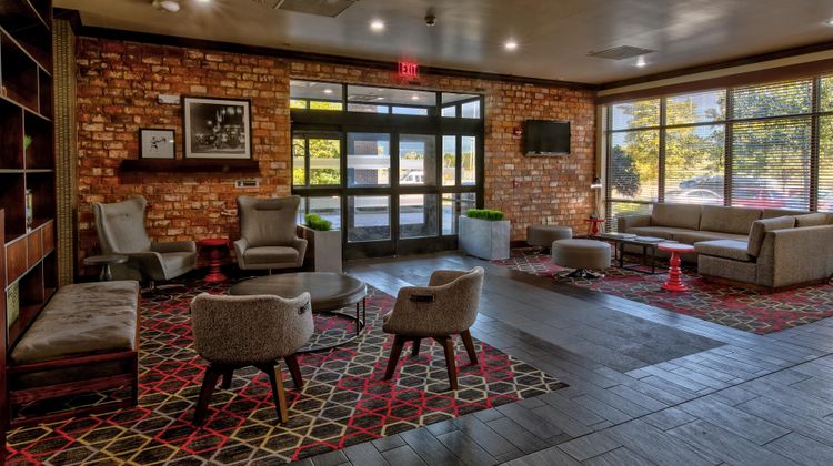 Four Points Sheraton Memphis - Southwind Lobby