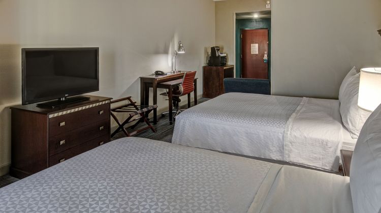 Four Points Sheraton Memphis - Southwind Suite