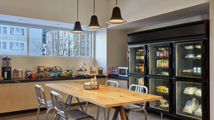 aloft Denver Downtown Restaurant