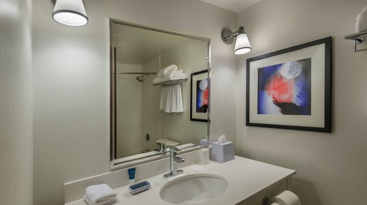 Four Points by Sheraton Juneau Room
