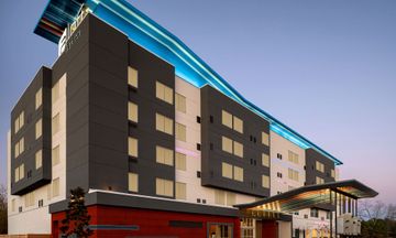 Aloft Houston Shenandoah