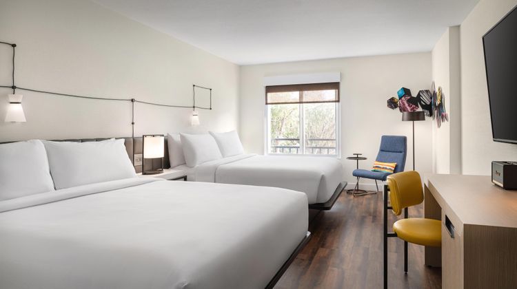 Aloft Mountain View Room