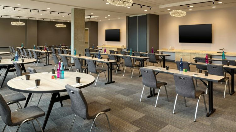Aloft Trophy Club Westlake Meeting