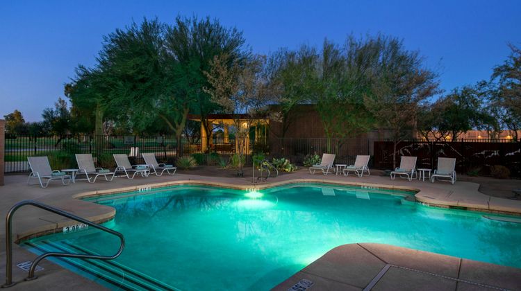 Four Points at Phoenix Mesa Gateway Arpt Pool