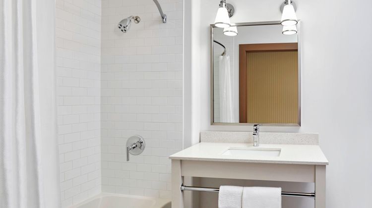 Four Points by Sheraton Regina Room