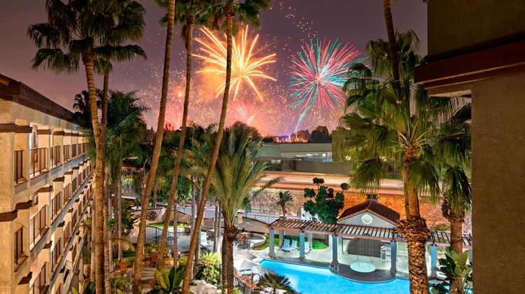 Four Points by Sheraton Anaheim Exterior
