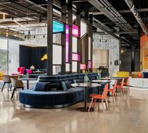 Aloft Chicago Schaumburg Lobby