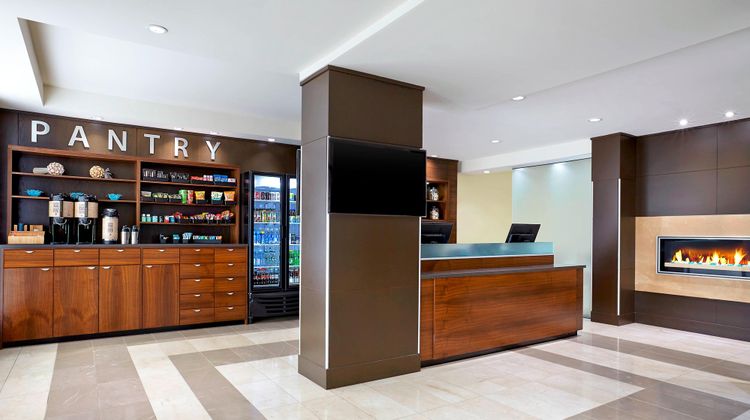Four Points by Sheraton Surrey Restaurant