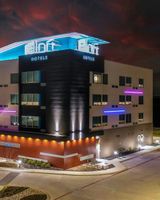 Aloft Dallas Arlington South