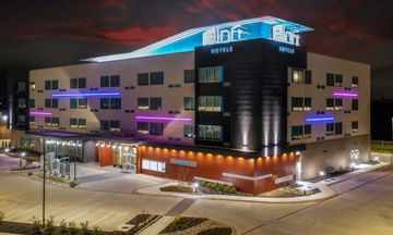 Aloft Dallas Arlington South