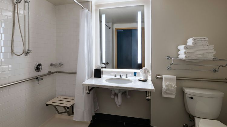 Four Points by Sheraton Houston West Room