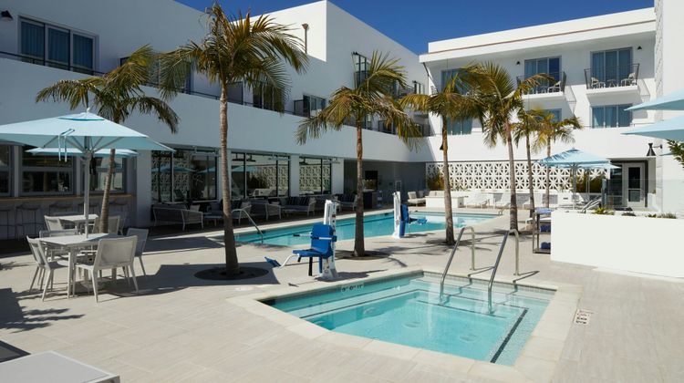 Courtyard Santa Barbara Downtown Pool