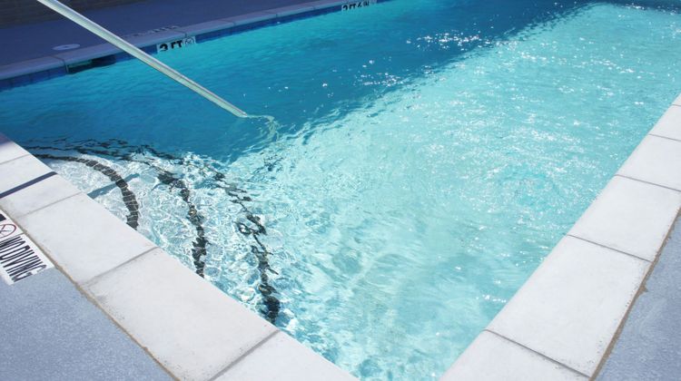 Four Points by Sheraton Plano Pool