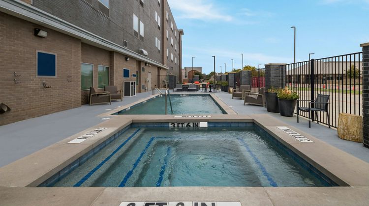 Four Points by Sheraton Plano Recreation
