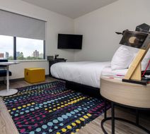 Aloft St. Louis Cortex Room