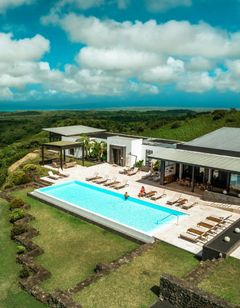 Pikaia Lodge