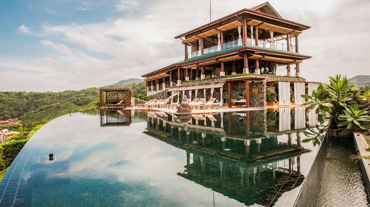 Casa Chameleon at Las Catalinas Pool