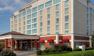 Holiday Inn University Plaza Hotel