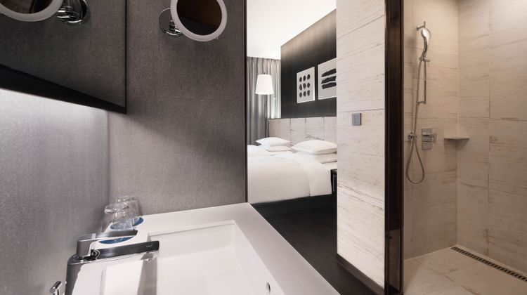 Four Points by Sheraton Seoul, Gangnam Room