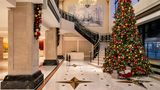 <b>JW Marriott Chicago Lobby</b>. Images powered by <a href="https://www.leonardoworldwide.com/" title="Leonardo Worldwide" target="_blank">Leonardo</a>.