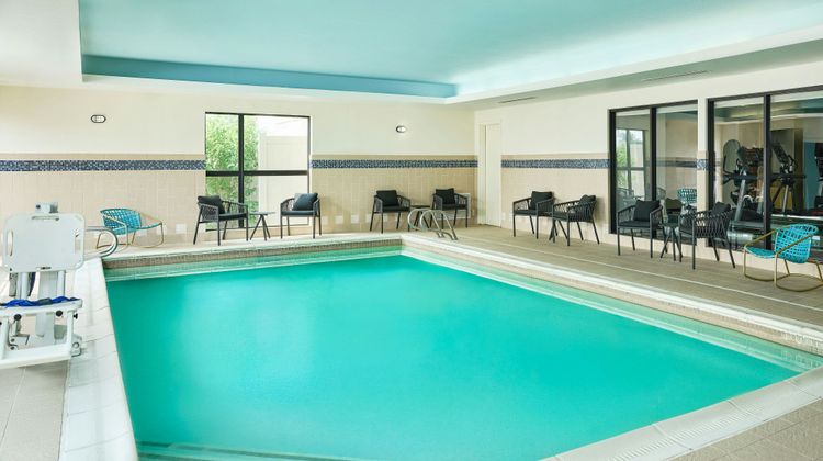TownePlace Suites Dickinson Pool