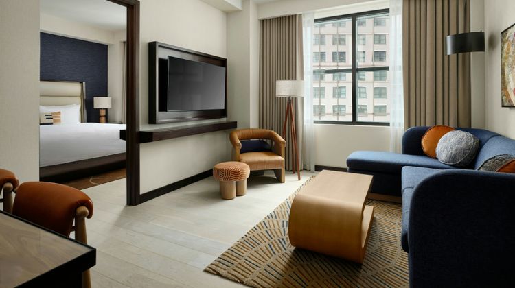 JW Marriott Houston Downtown Suite