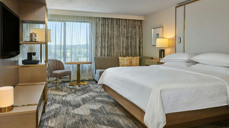 Sheraton Portland Airport Hotel Room