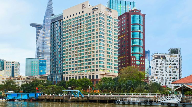 Renaissance Riverside Hotel Saigon Exterior