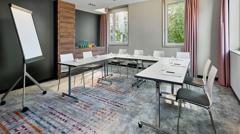<b>Aloft Munich Meeting</b>. Images powered by <a href="https://www.leonardoworldwide.com/" title="Leonardo Worldwide" target="_blank">Leonardo</a>.