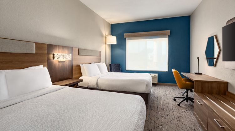 Holiday Inn Express SLC Airport East Room