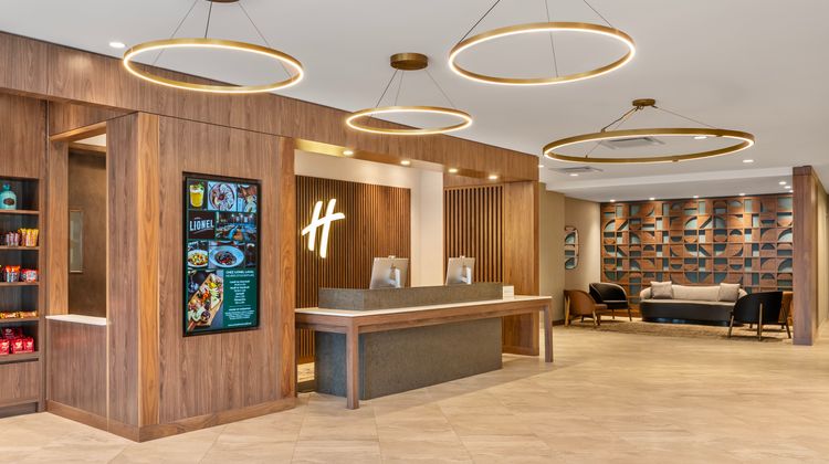 Holiday Inn Laval-Montreal Exterior